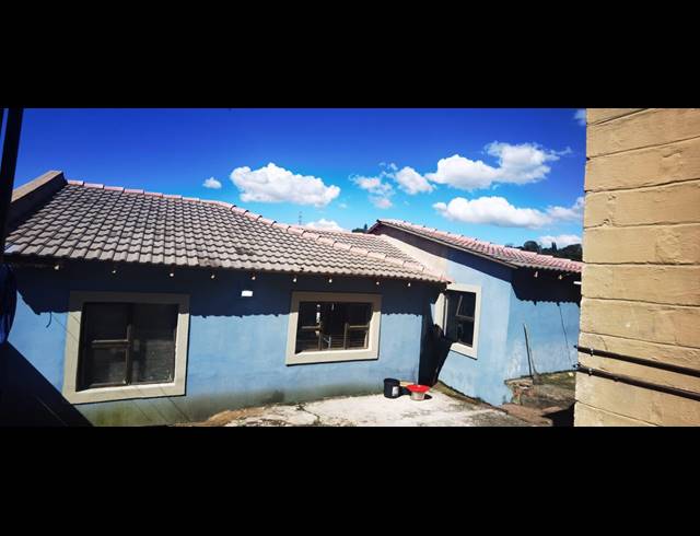 4 BEDROOM FREEHOLD FOR SALE IN HOWICK CENTRAL